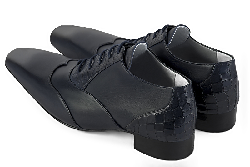 Navy blue lace-up dress shoes for men. Square toe. Flat leather soles. Rear view - Florence KOOIJMAN